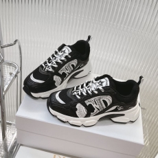 Christian Dior Sneaker